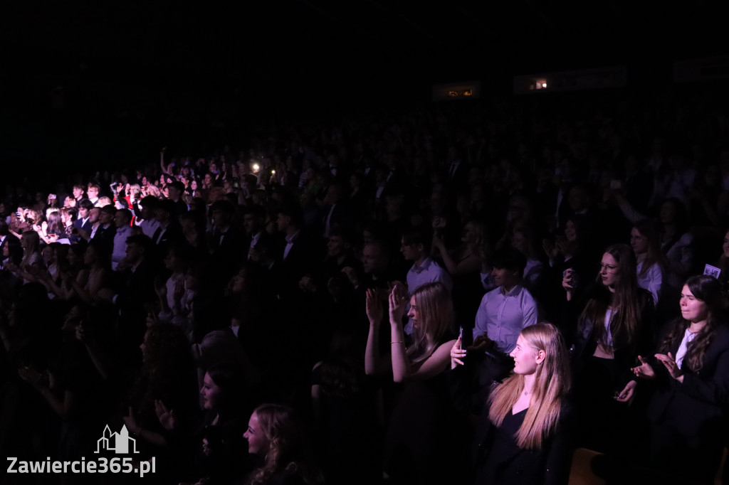 Fotorelacja II: Zakończenie roku szkolnego klas maturalnych I LO w Zawierciu