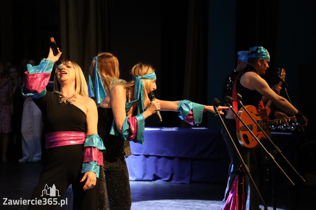 Fotorelacja II: Zakończenie roku szkolnego klas maturalnych I LO w Zawierciu