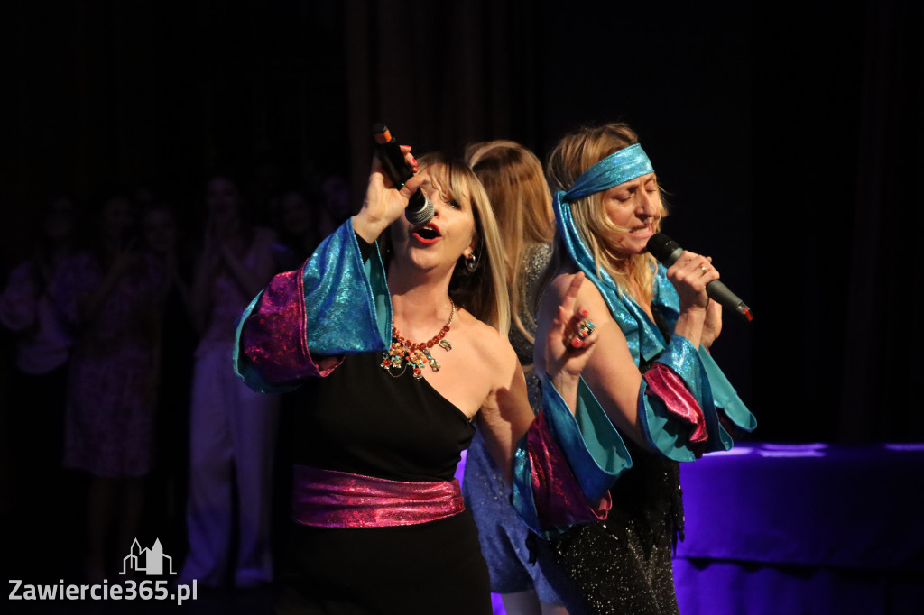 Fotorelacja II: Zakończenie roku szkolnego klas maturalnych I LO w Zawierciu