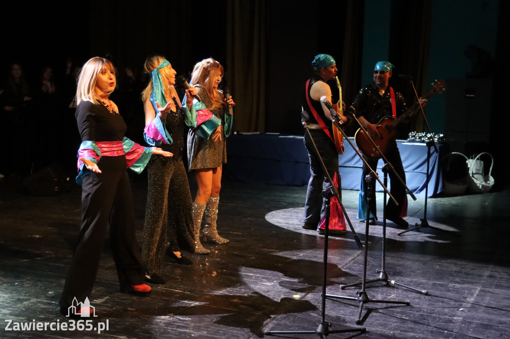 Fotorelacja II: Zakończenie roku szkolnego klas maturalnych I LO w Zawierciu