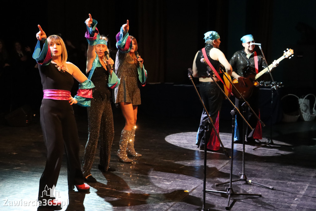 Fotorelacja II: Zakończenie roku szkolnego klas maturalnych I LO w Zawierciu