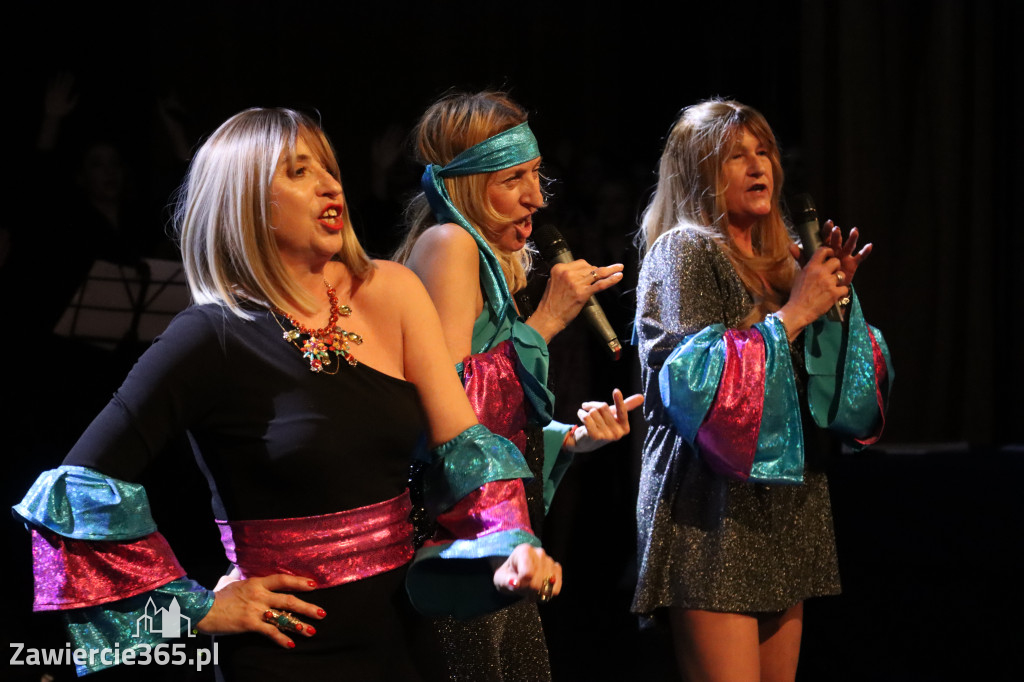 Fotorelacja II: Zakończenie roku szkolnego klas maturalnych I LO w Zawierciu