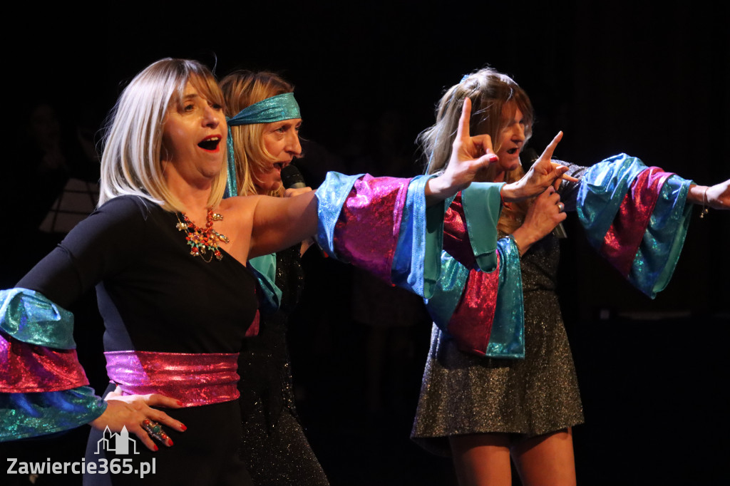 Fotorelacja II: Zakończenie roku szkolnego klas maturalnych I LO w Zawierciu