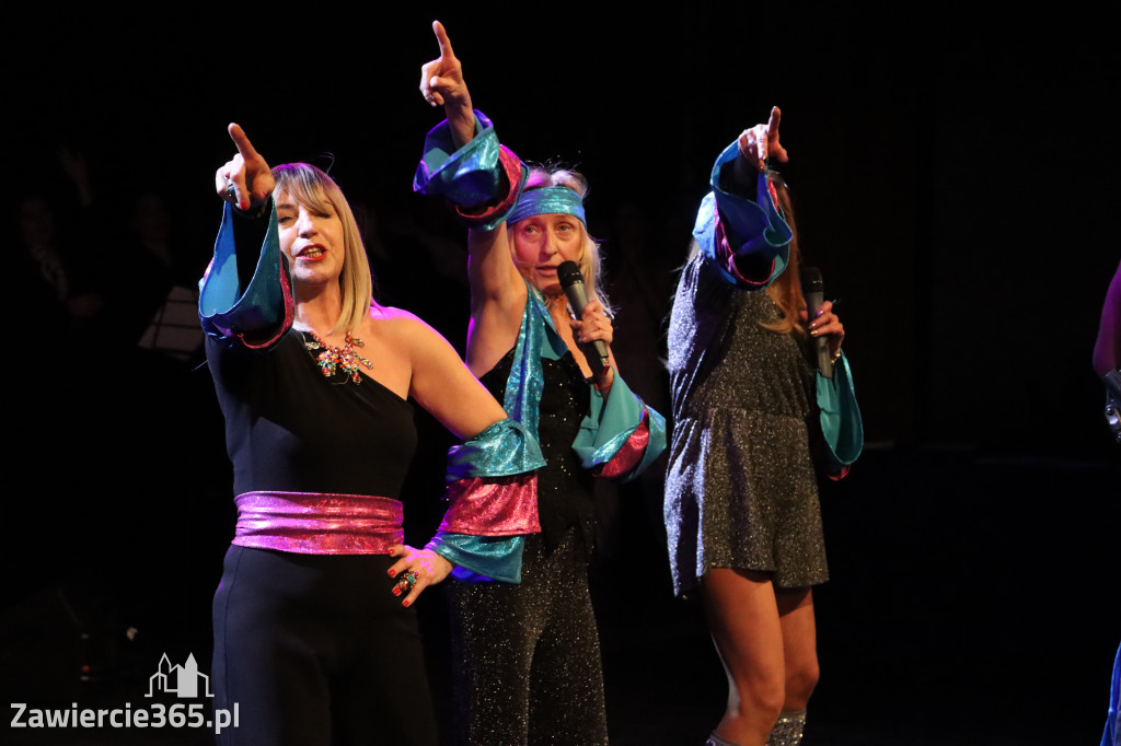 Fotorelacja II: Zakończenie roku szkolnego klas maturalnych I LO w Zawierciu