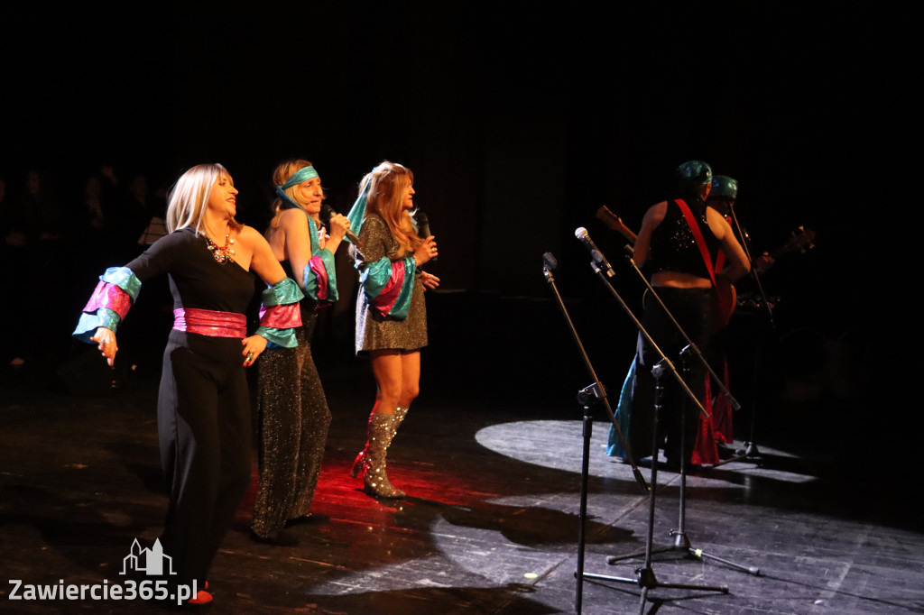 Fotorelacja II: Zakończenie roku szkolnego klas maturalnych I LO w Zawierciu