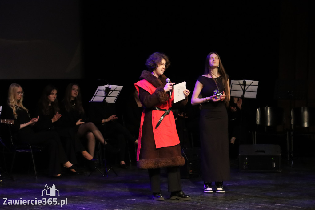 Fotorelacja II: Zakończenie roku szkolnego klas maturalnych I LO w Zawierciu