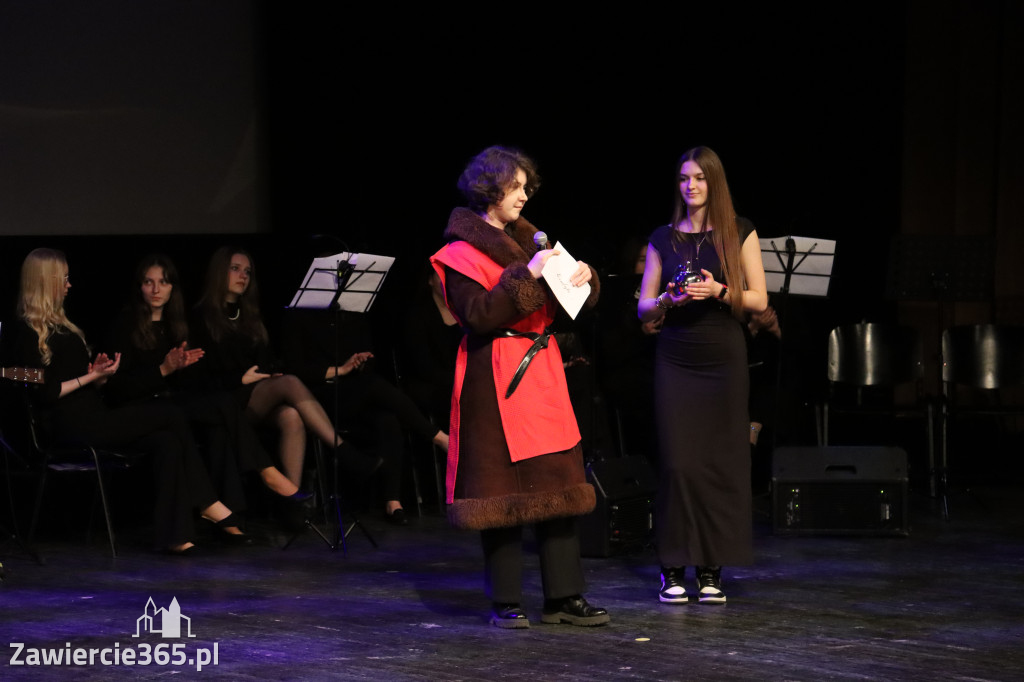 Fotorelacja II: Zakończenie roku szkolnego klas maturalnych I LO w Zawierciu