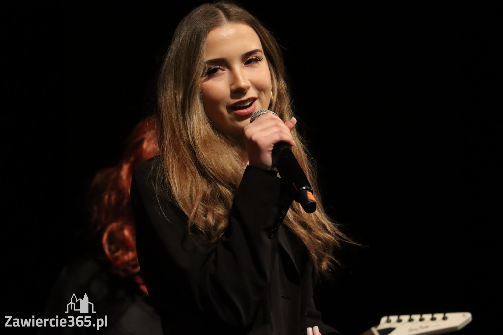 Fotorelacja III: Zakończenie roku szkolnego klas maturalnych I LO w Zawierciu