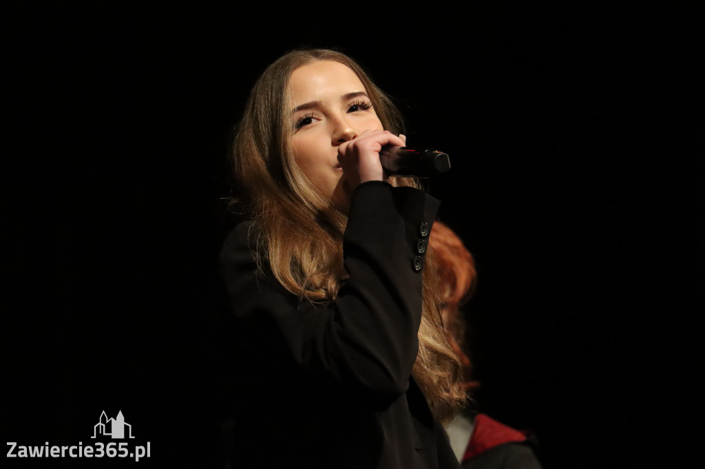 Fotorelacja III: Zakończenie roku szkolnego klas maturalnych I LO w Zawierciu