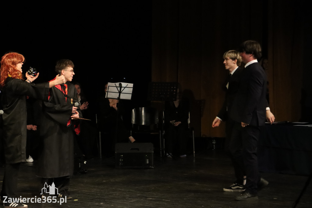 Fotorelacja III: Zakończenie roku szkolnego klas maturalnych I LO w Zawierciu