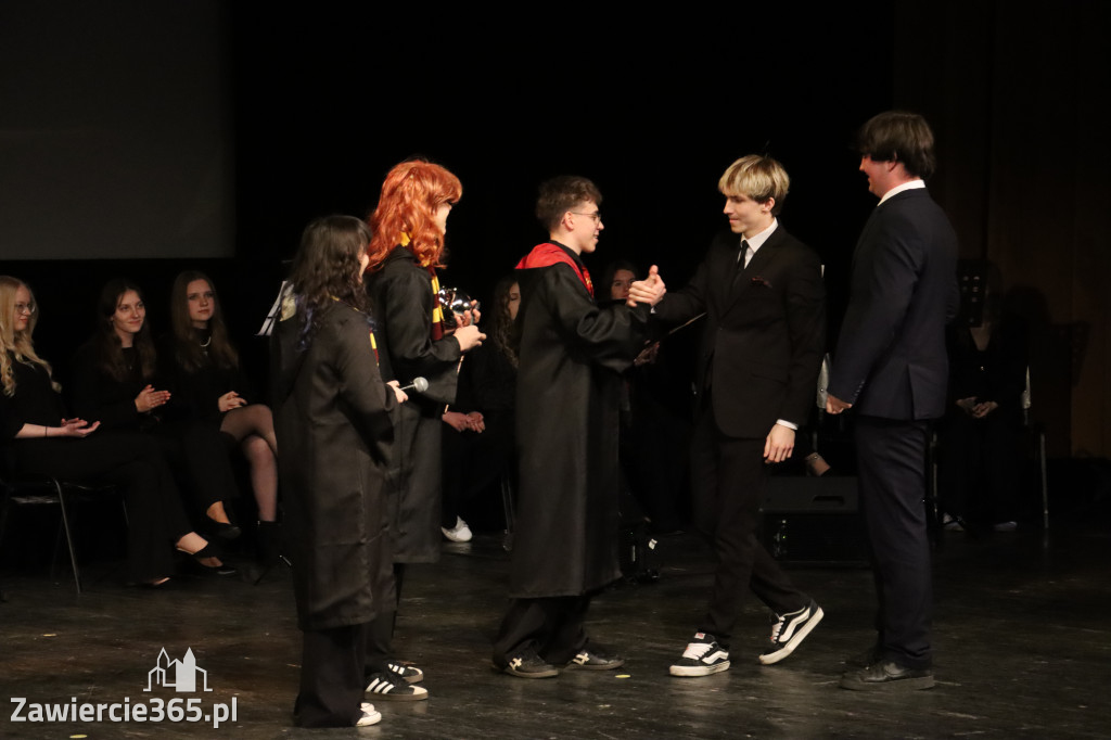 Fotorelacja III: Zakończenie roku szkolnego klas maturalnych I LO w Zawierciu