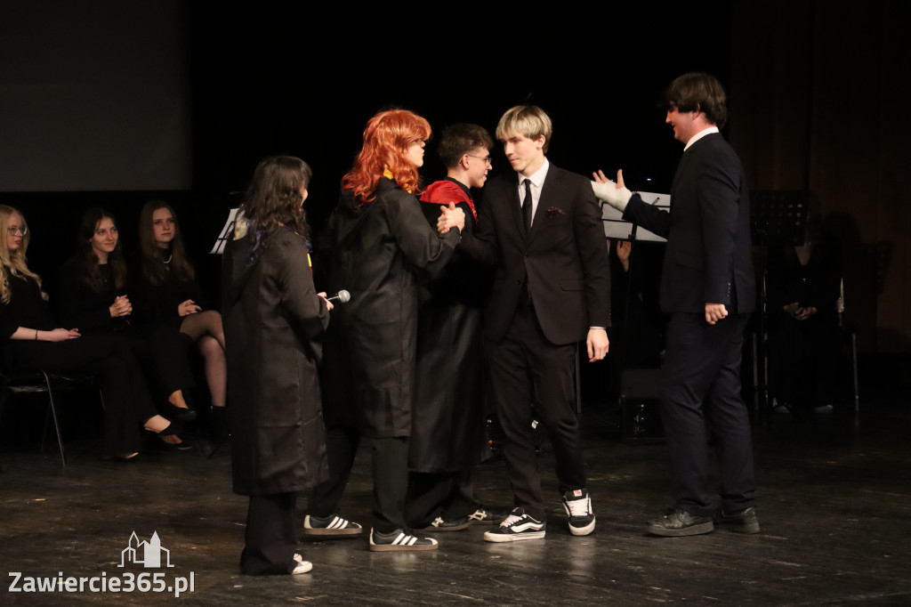 Fotorelacja III: Zakończenie roku szkolnego klas maturalnych I LO w Zawierciu