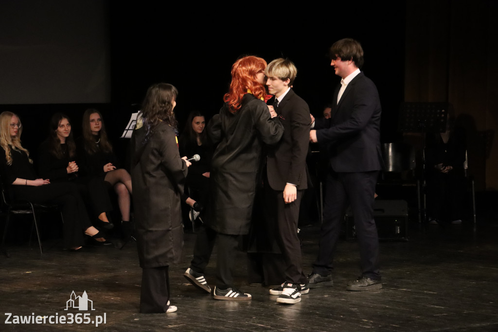 Fotorelacja III: Zakończenie roku szkolnego klas maturalnych I LO w Zawierciu