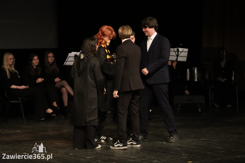Fotorelacja III: Zakończenie roku szkolnego klas maturalnych I LO w Zawierciu
