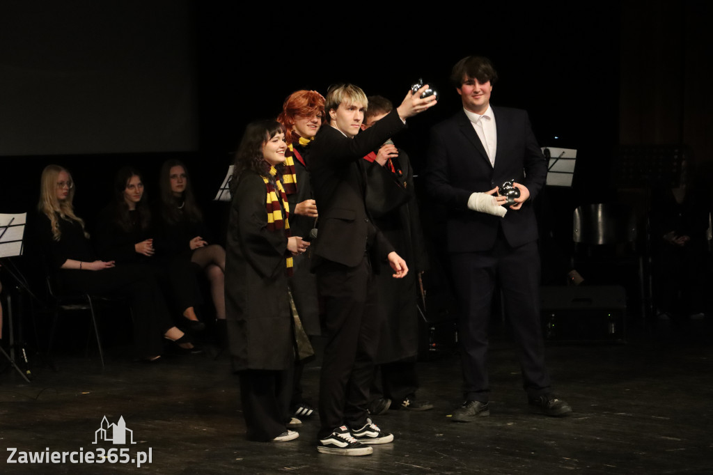 Fotorelacja III: Zakończenie roku szkolnego klas maturalnych I LO w Zawierciu