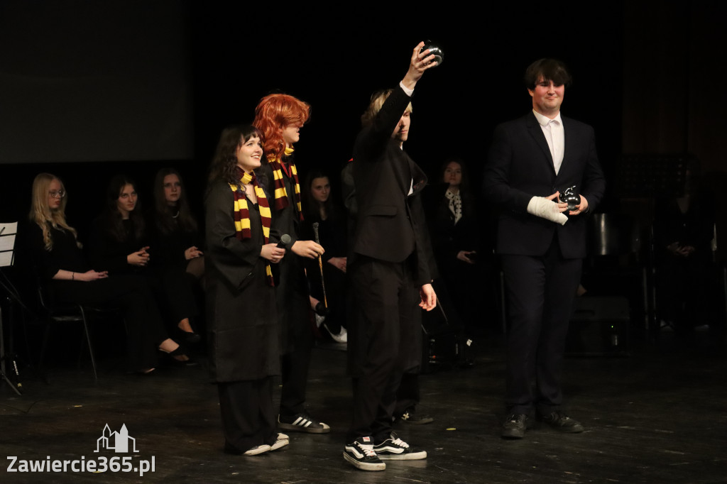 Fotorelacja III: Zakończenie roku szkolnego klas maturalnych I LO w Zawierciu