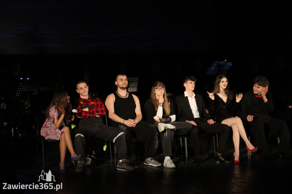 Fotorelacja III: Zakończenie roku szkolnego klas maturalnych I LO w Zawierciu