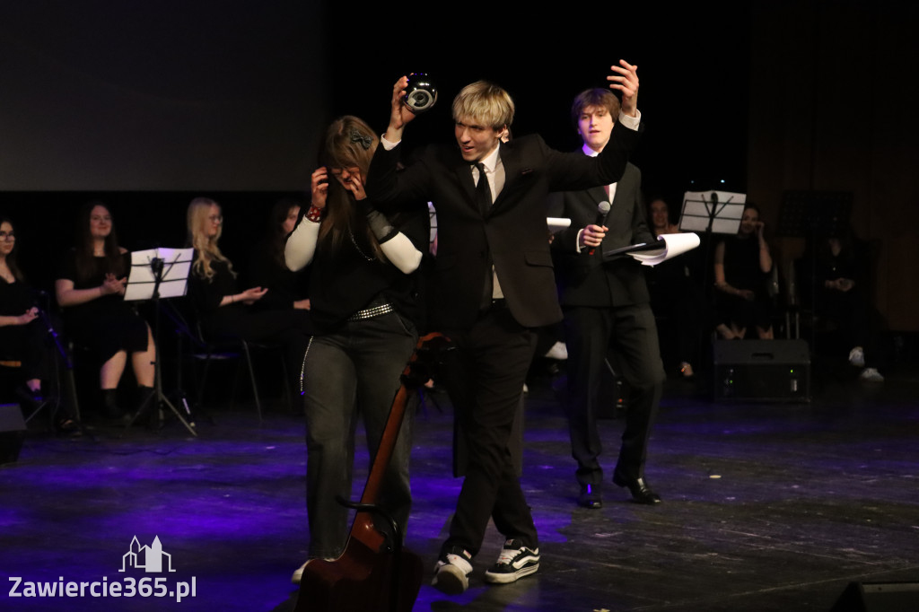 Fotorelacja III: Zakończenie roku szkolnego klas maturalnych I LO w Zawierciu