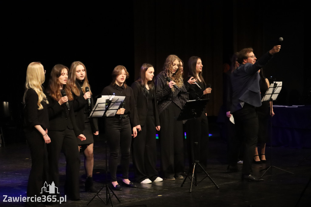 Fotorelacja III: Zakończenie roku szkolnego klas maturalnych I LO w Zawierciu