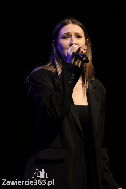 Fotorelacja III: Zakończenie roku szkolnego klas maturalnych I LO w Zawierciu