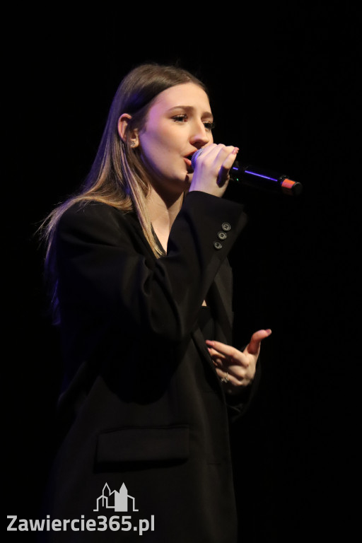 Fotorelacja III: Zakończenie roku szkolnego klas maturalnych I LO w Zawierciu