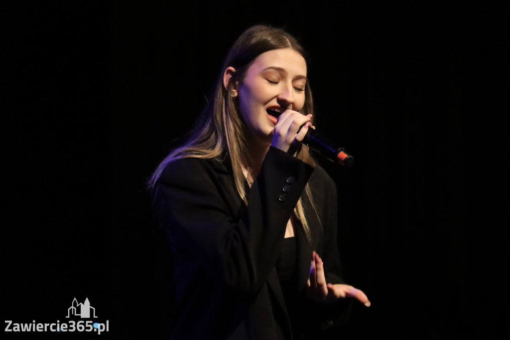 Fotorelacja III: Zakończenie roku szkolnego klas maturalnych I LO w Zawierciu