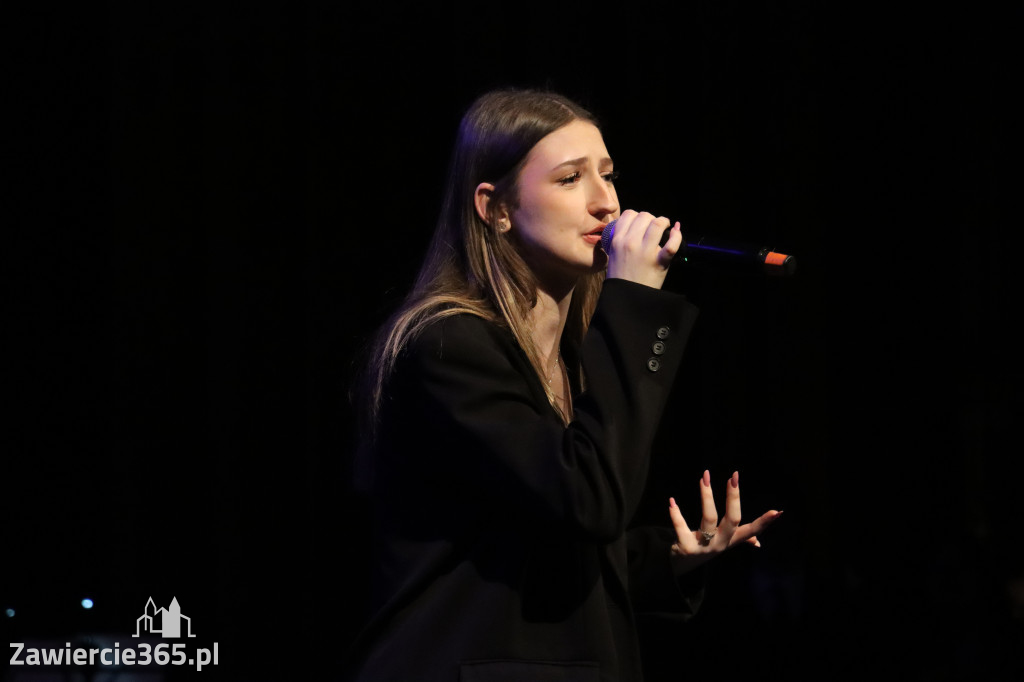 Fotorelacja III: Zakończenie roku szkolnego klas maturalnych I LO w Zawierciu