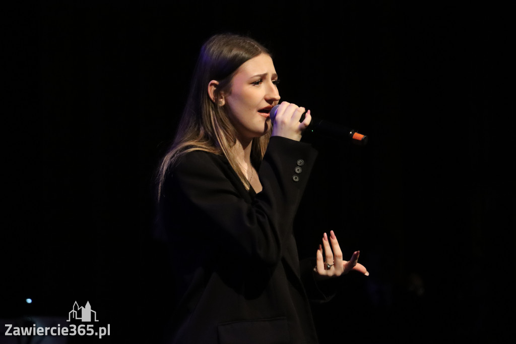 Fotorelacja III: Zakończenie roku szkolnego klas maturalnych I LO w Zawierciu