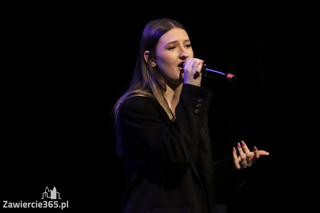 Fotorelacja III: Zakończenie roku szkolnego klas maturalnych I LO w Zawierciu