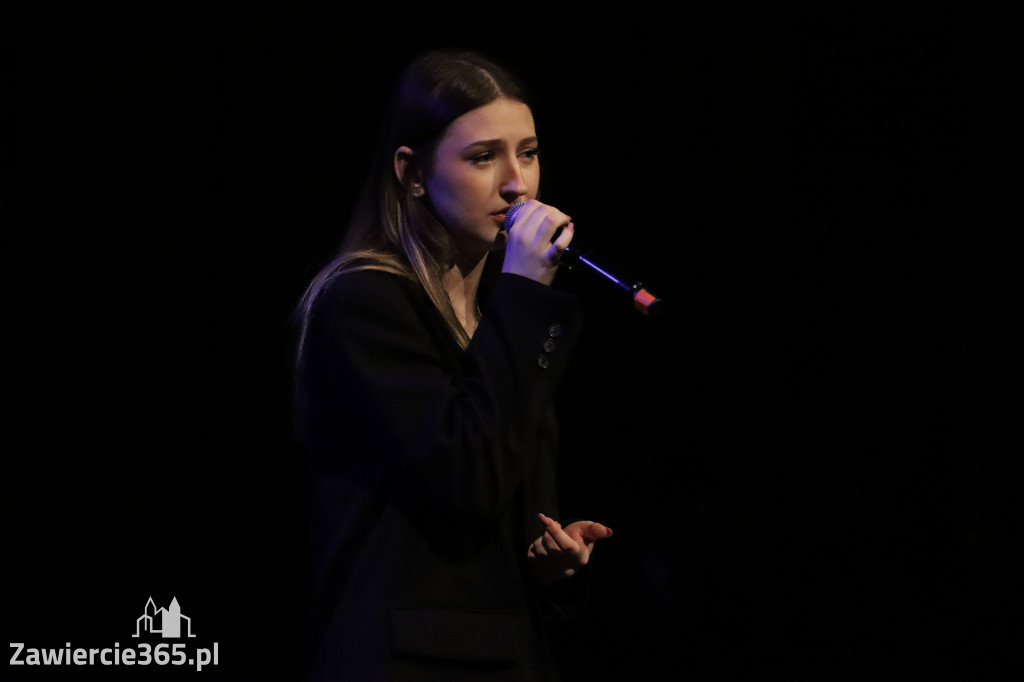 Fotorelacja III: Zakończenie roku szkolnego klas maturalnych I LO w Zawierciu