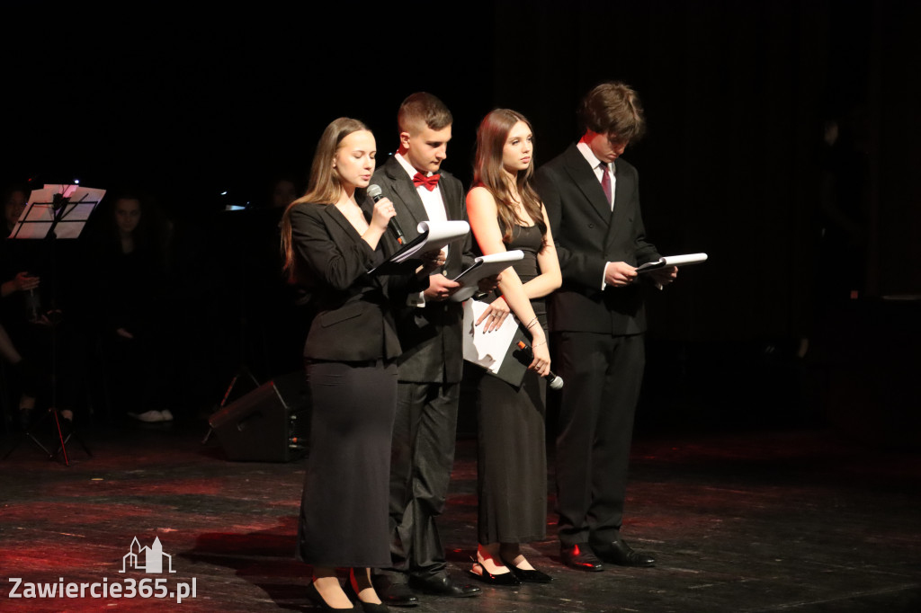 Fotorelacja III: Zakończenie roku szkolnego klas maturalnych I LO w Zawierciu