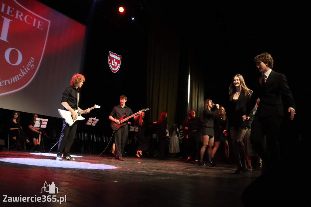 Fotorelacja III: Zakończenie roku szkolnego klas maturalnych I LO w Zawierciu