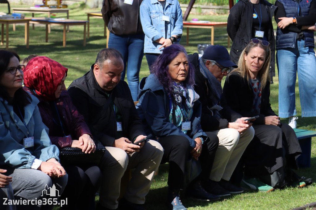 Fotorelacja: Powitanie partnerów projektu Erasmus+ w przedszkolu nr 1 w Zawierciu