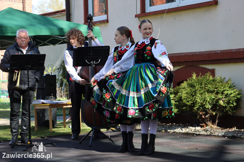 Fotorelacja: Powitanie partnerów projektu Erasmus+ w przedszkolu nr 1 w Zawierciu