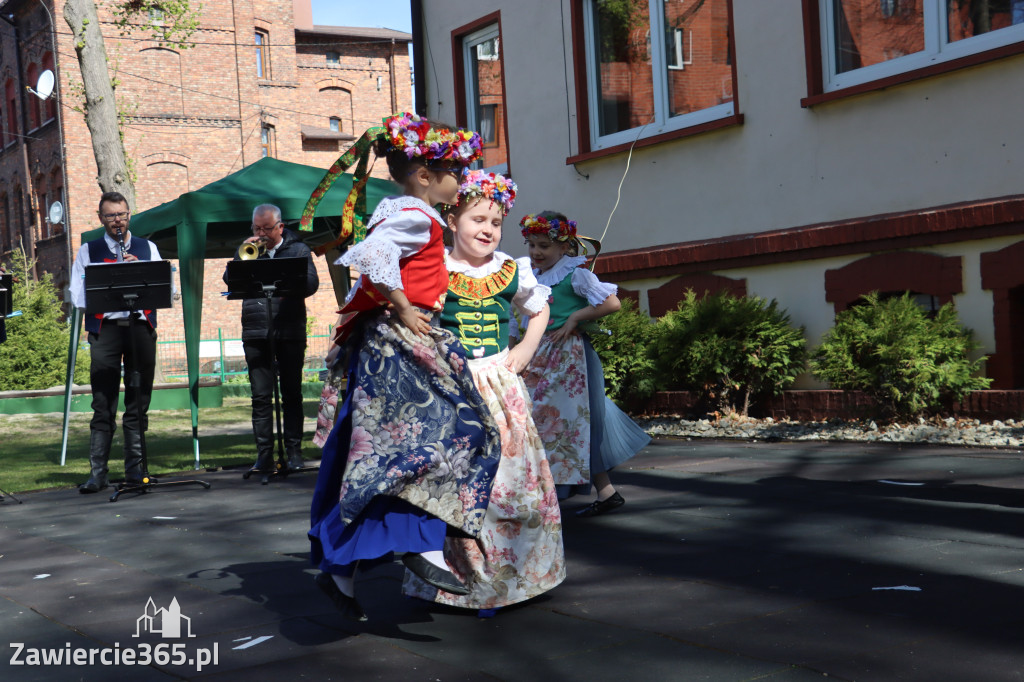 Fotorelacja: Powitanie partnerów projektu Erasmus+ w przedszkolu nr 1 w Zawierciu