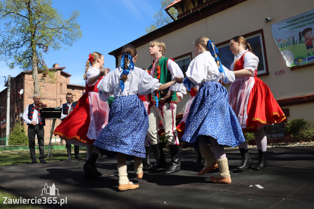 Fotorelacja: Powitanie partnerów projektu Erasmus+ w przedszkolu nr 1 w Zawierciu