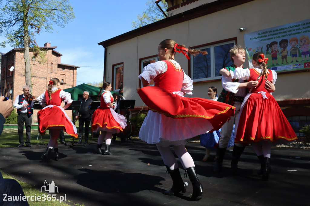 Fotorelacja: Powitanie partnerów projektu Erasmus+ w przedszkolu nr 1 w Zawierciu