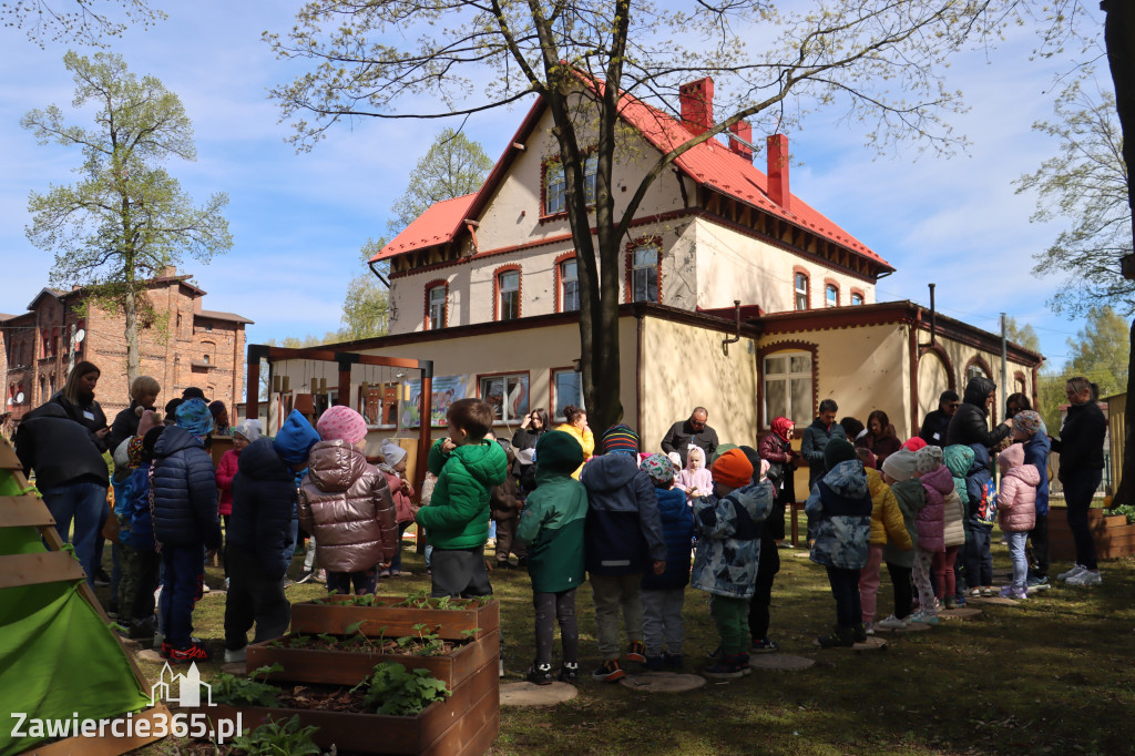 Fotorelacja: Powitanie partnerów projektu Erasmus+ w przedszkolu nr 1 w Zawierciu