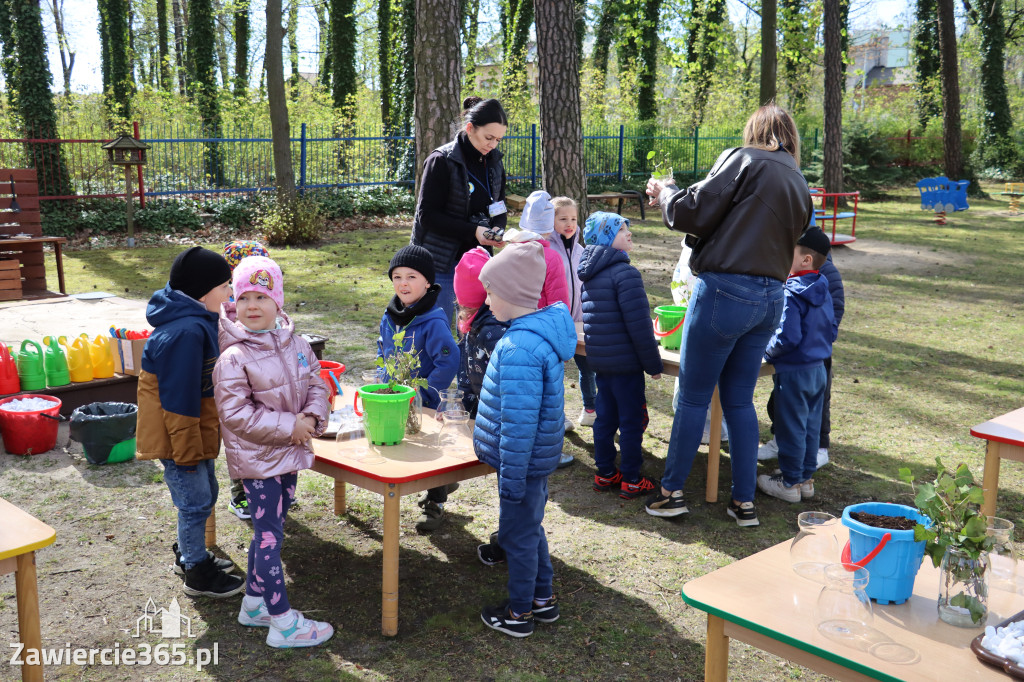 Fotorelacja: Powitanie partnerów projektu Erasmus+ w przedszkolu nr 1 w Zawierciu