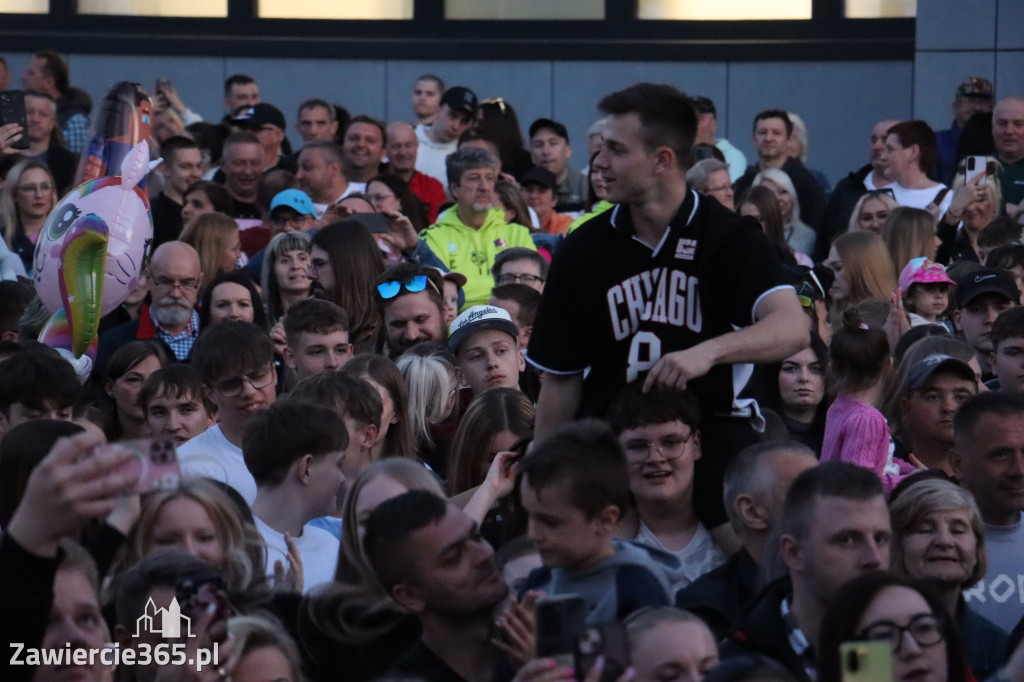 Fotorelacja II: Zawierciańska Majówka 2026 i zespół MIG!