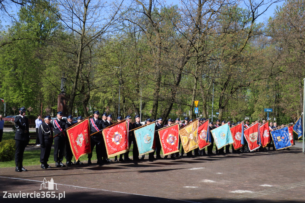 Fotorelacja Zawiercie: 235. rocznica uchwalenia Konstytucji 3 Maja