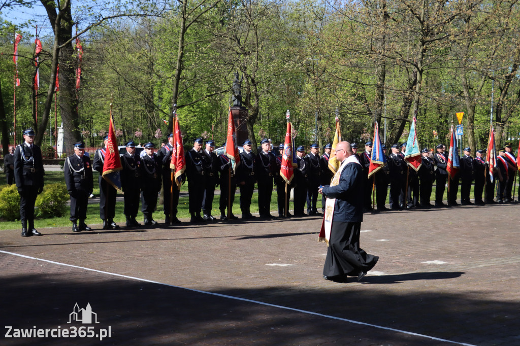 Fotorelacja Zawiercie: 235. rocznica uchwalenia Konstytucji 3 Maja