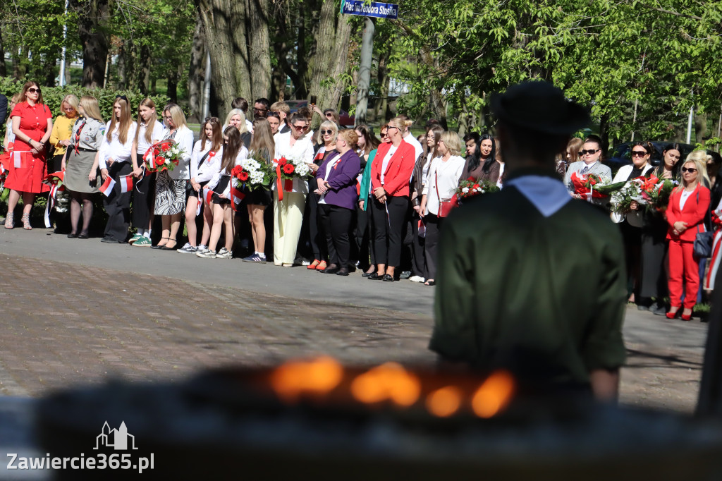 Fotorelacja Zawiercie: 235. rocznica uchwalenia Konstytucji 3 Maja