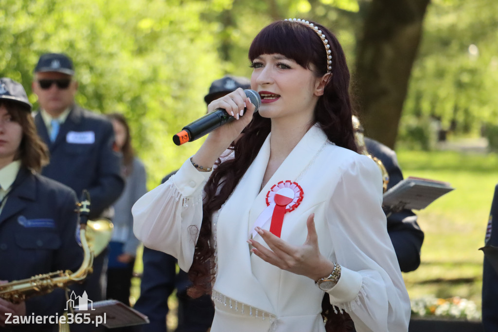 Fotorelacja Zawiercie: 235. rocznica uchwalenia Konstytucji 3 Maja