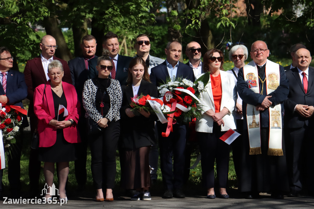 Fotorelacja Zawiercie: 235. rocznica uchwalenia Konstytucji 3 Maja