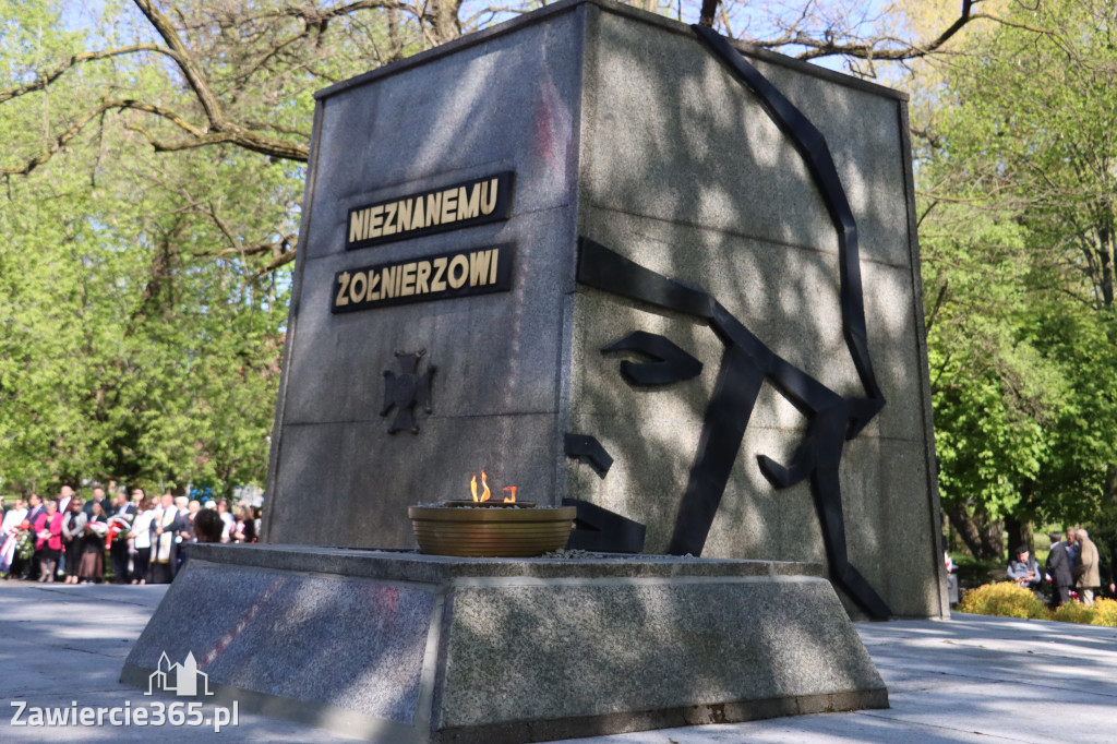 Fotorelacja Zawiercie: 235. rocznica uchwalenia Konstytucji 3 Maja