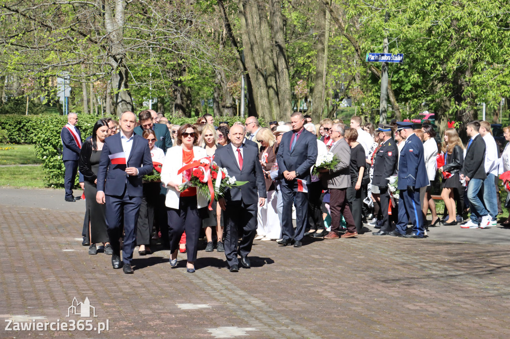 Fotorelacja Zawiercie: 235. rocznica uchwalenia Konstytucji 3 Maja