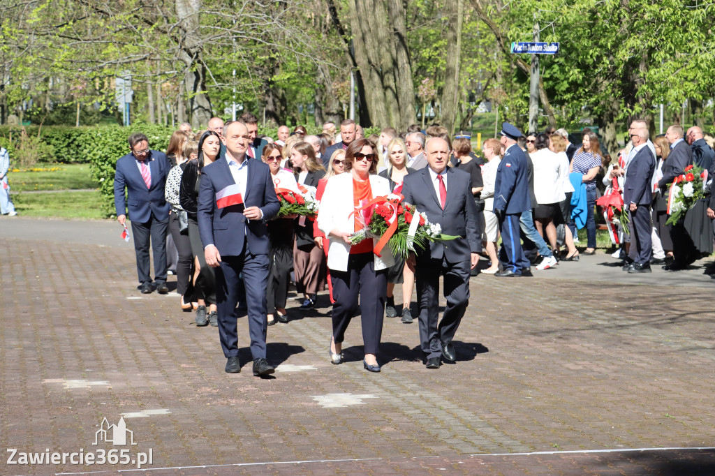 Fotorelacja Zawiercie: 235. rocznica uchwalenia Konstytucji 3 Maja