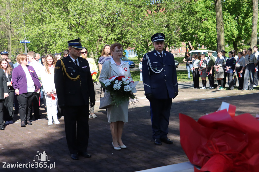 Fotorelacja Zawiercie: 235. rocznica uchwalenia Konstytucji 3 Maja