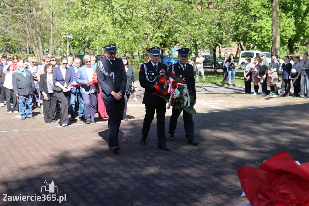 Fotorelacja Zawiercie: 235. rocznica uchwalenia Konstytucji 3 Maja